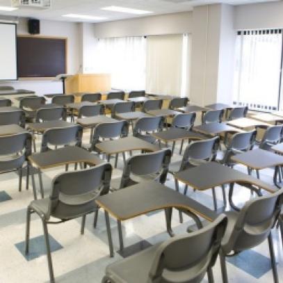 Tablet seating with projection at front of room