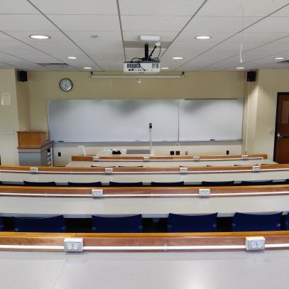 Image of large hybrid lecture - SUNY Geneseo - Rm. 340